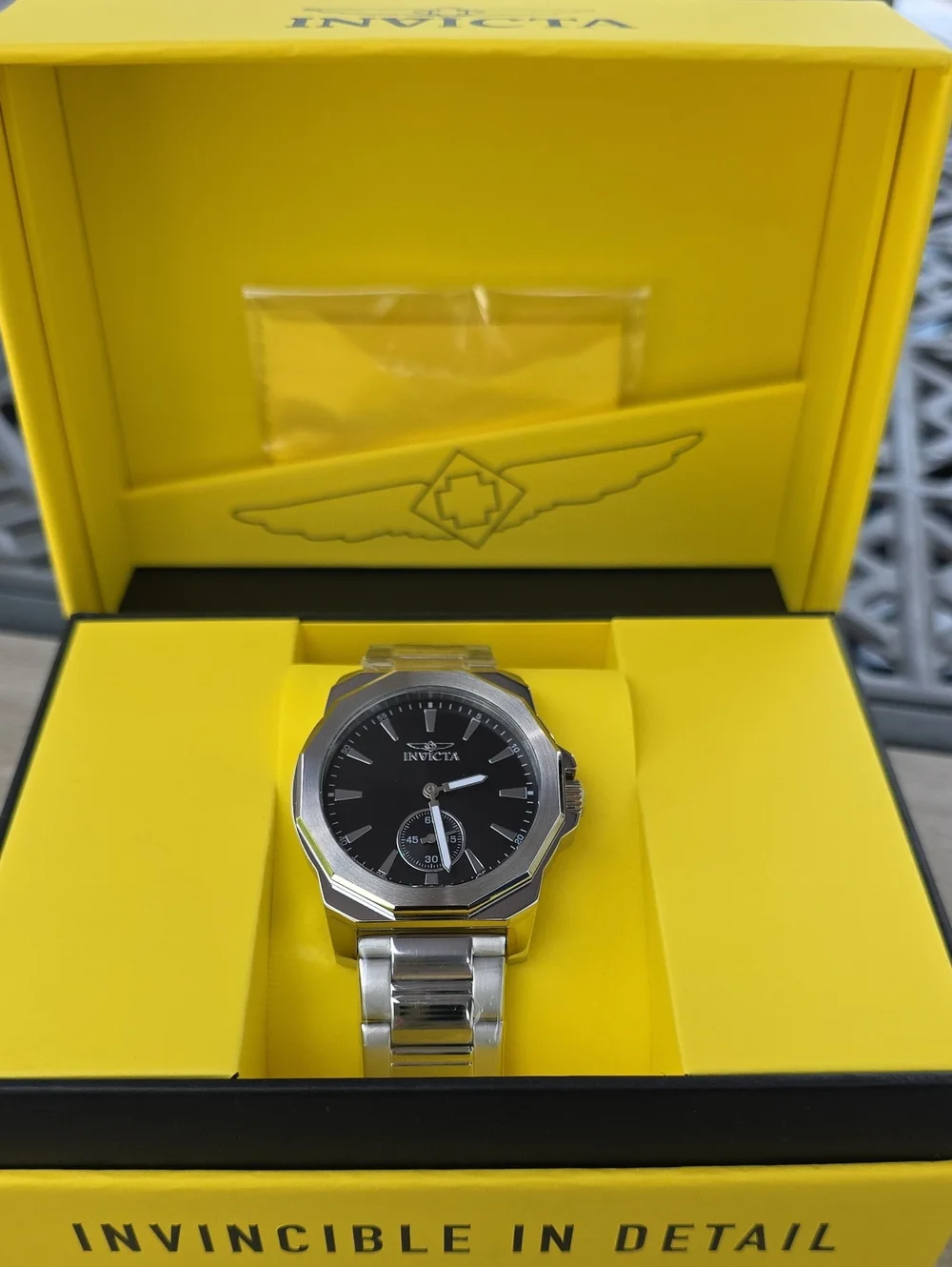 548.  Invicta Speedway Model 49325 Men's Watch